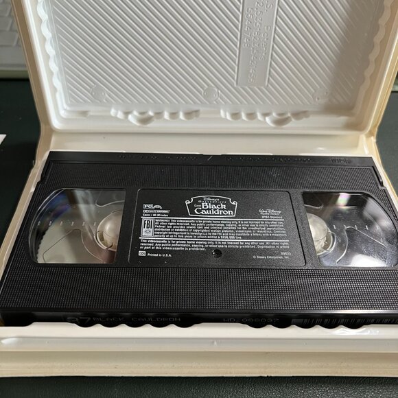 Disney VHS - The Black Cauldron (1998) - Masterpiece Collection - 9124-1 - Picture 5 of 6